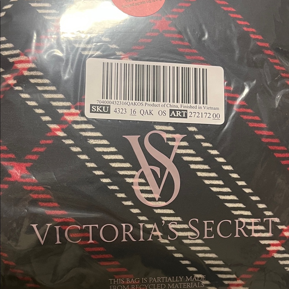 Victoria's Secret Plaid winter blanket